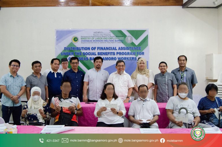12 benes under Social Benefits Program for OBWs receive cash aid from MOLE